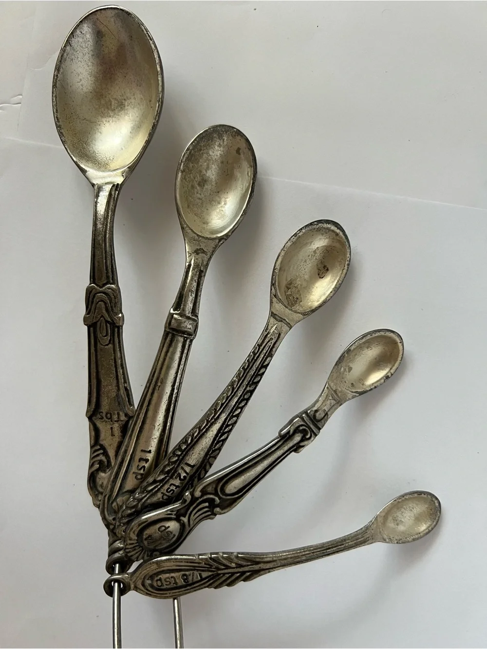 Vintage Ornate Measuring Spoon Set 5 piece Made in India on Original Safety Pin